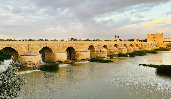 الجسر الاسلامي في قرطبة